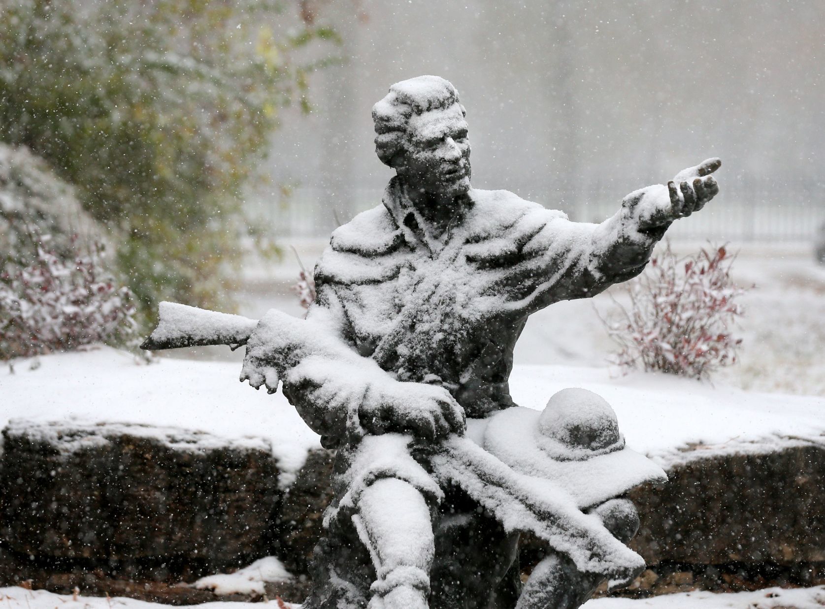 Snow falls in mid-November